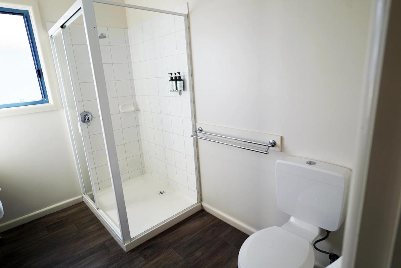Captains Cove Resort - Waterfront Apartments باينسفيل المظهر الخارجي الصورة